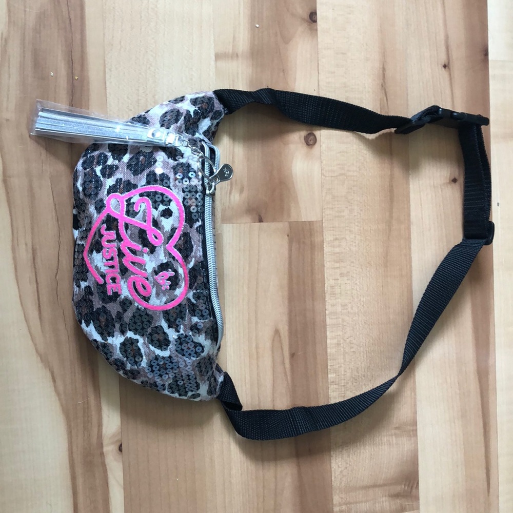 Justice fanny pack never worn